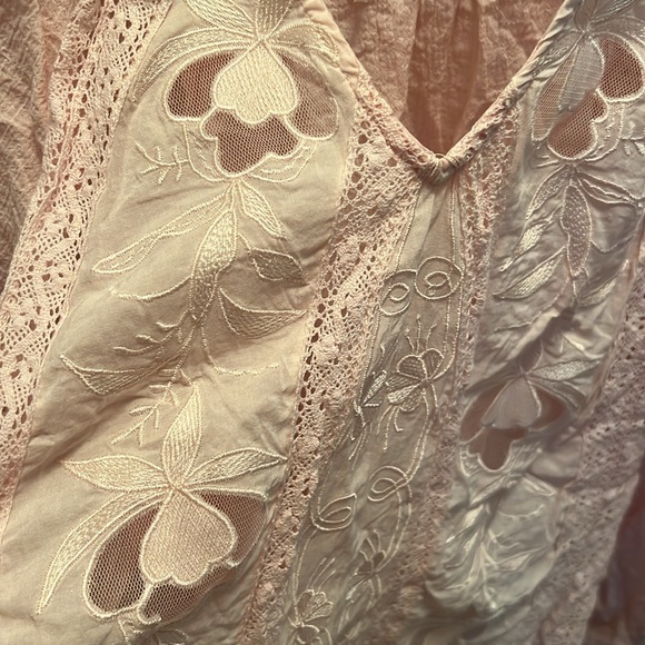 Free People Women's Sivan Lace Embroiderd Pink Blouse S  Lilac Clouds - Picture 4 of 6